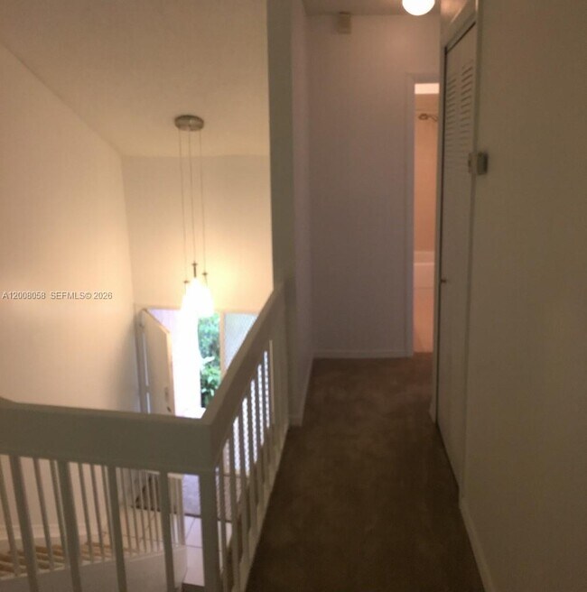 Building Photo - 40 Chestnut Cir