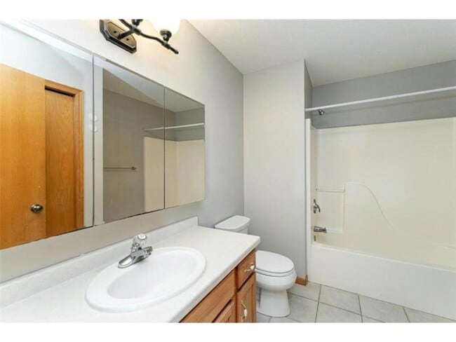 Building Photo - 6372 Bandel Ln NW