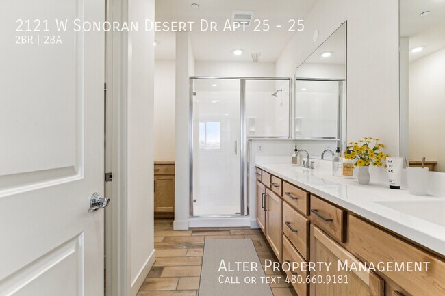 Building Photo - 2121 W Sonoran Desert Dr