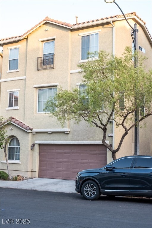 Building Photo - 8949 Brian Christopher Ave