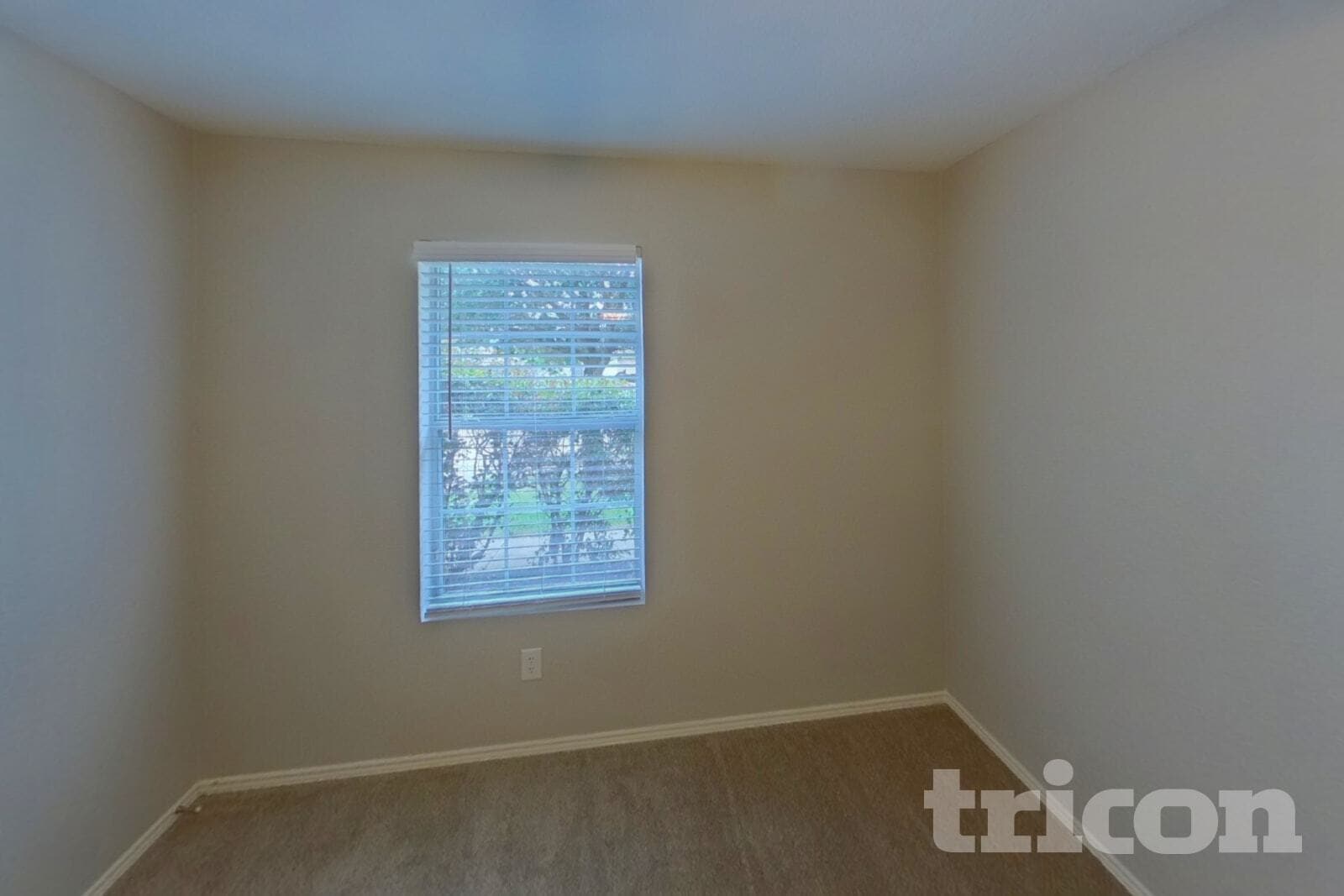 Building Photo - 1412 Royal Meadows Tr