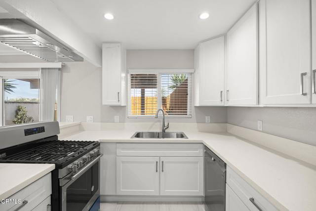 Building Photo - 4931 Catamaran St