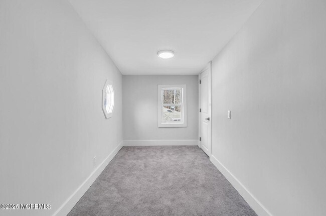 Building Photo - 23A Stoney Hill Rd