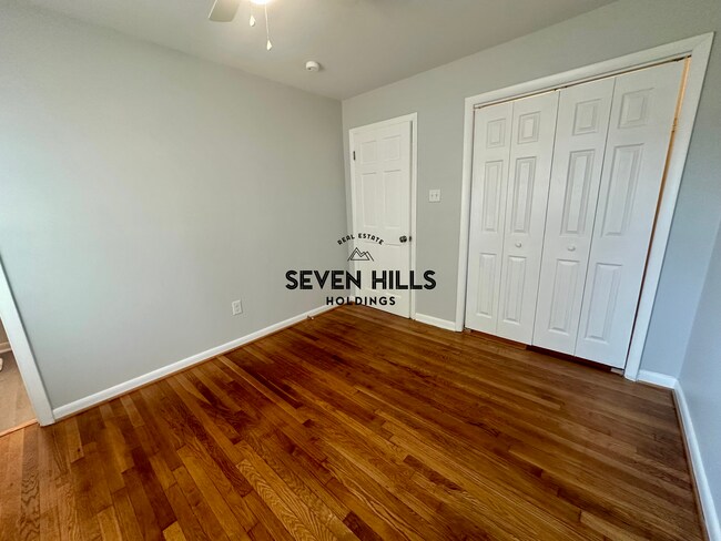 Building Photo - 1007 Kinney St