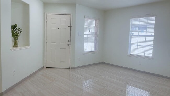 Building Photo - 19226 Augusta Mist Ln