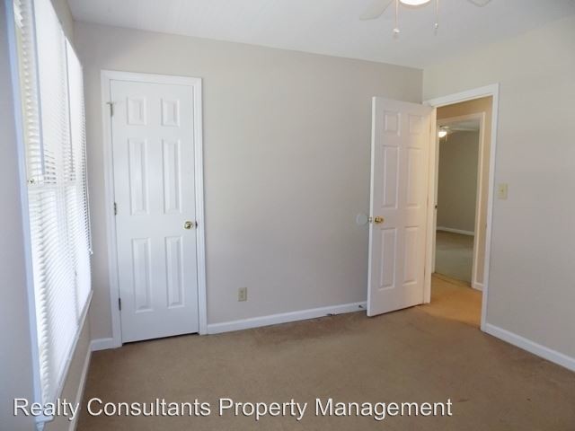 Building Photo - 3 br, 1.5 bath House - 4300 Holland Road