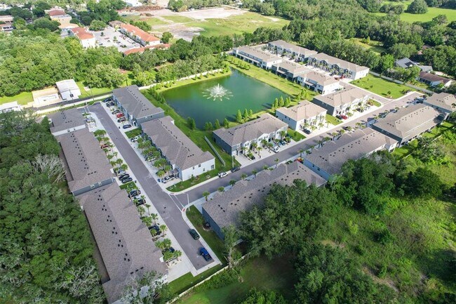 Building Photo - 3225 Pleasant Willow Ct