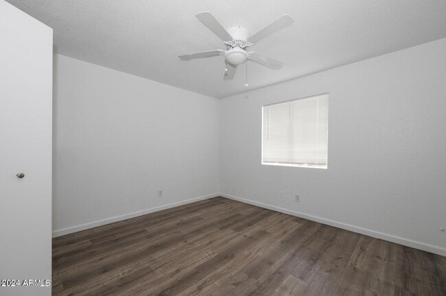 Building Photo - 2049 W Hayward Ave