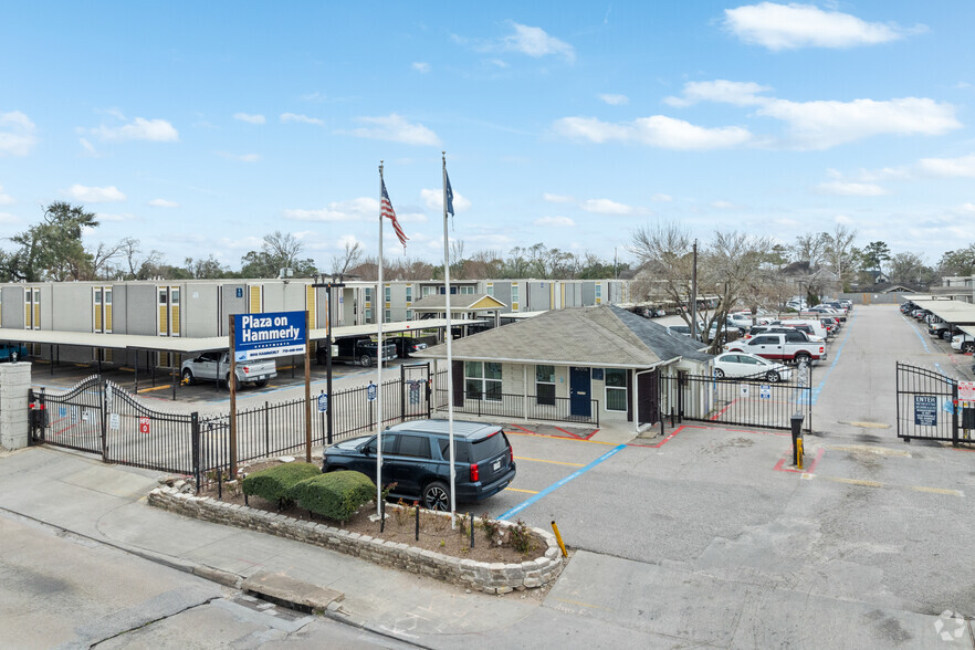 Primary Photo - Plaza on Hammerly