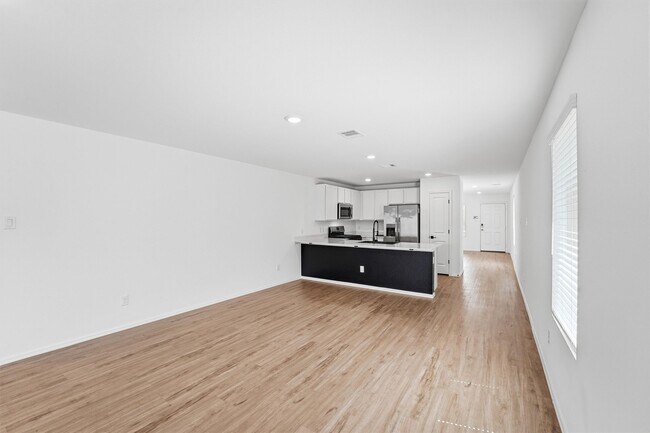 Building Photo - 22238 Palladium Dr