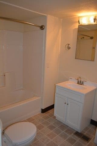 Building Photo - Sweet in-town mobile, very cute 1 bedroom