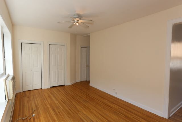 Building Photo - 3731 N Pine Grove Ave