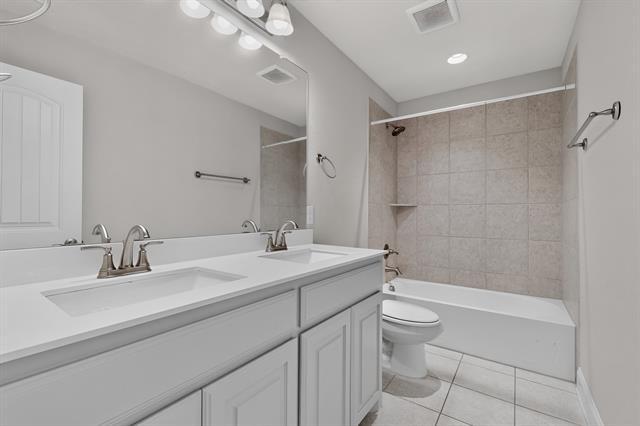 Building Photo - 7617 Regal Ln