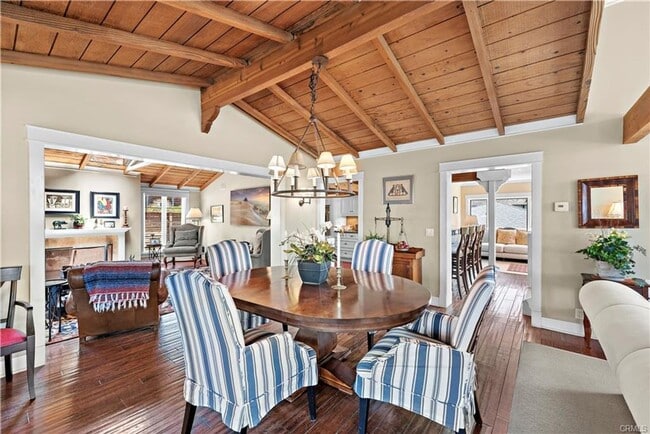 Building Photo - Woods Cove Beach House