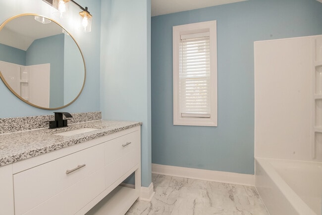 Building Photo - 3064 McHenry Ave