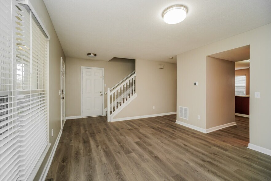 Building Photo - 111 Brenden Loop