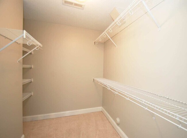 Building Photo - 100 Capstone Dr
