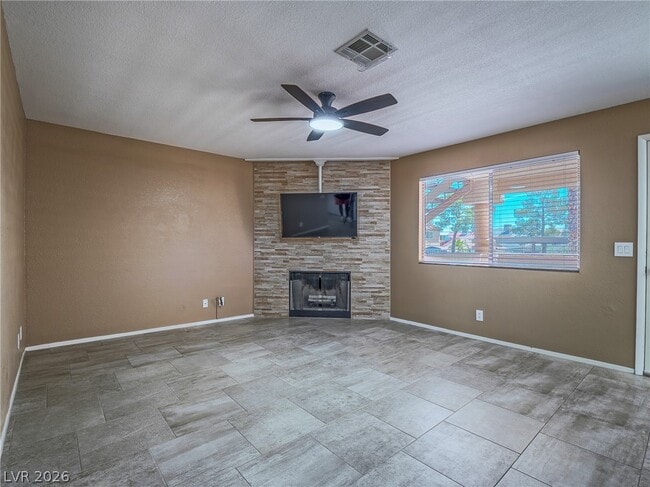 Building Photo - 912 Boulder Springs Dr