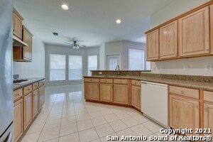 Building Photo - 2403 Enfield Grove Dr