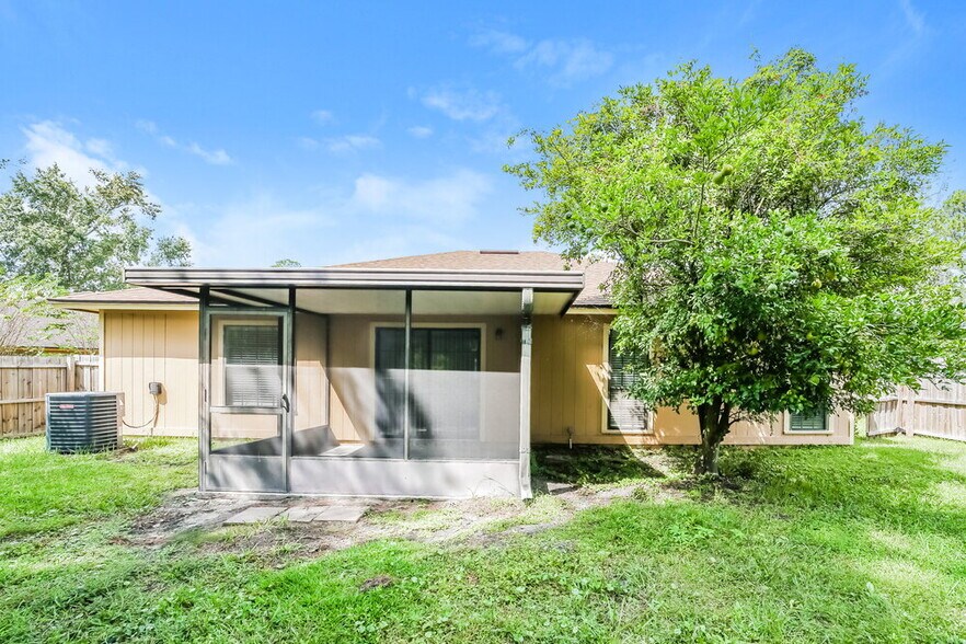 Building Photo - 10871 Copper Creek Ct