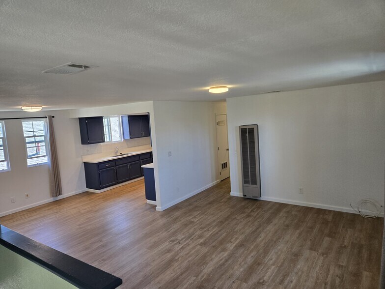 Building Photo - 1772 W 22nd St