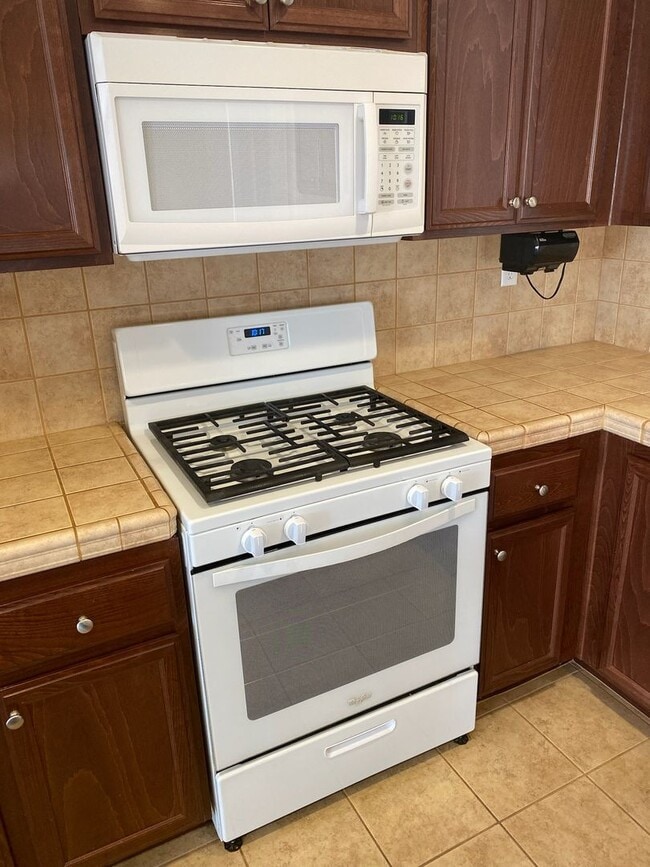 Building Photo - 467 Descanso Bay Ct