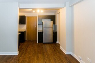 Building Photo - 4180 N Marine Dr