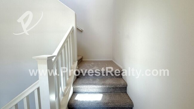 Building Photo - 10732 Quarter Horse Ave