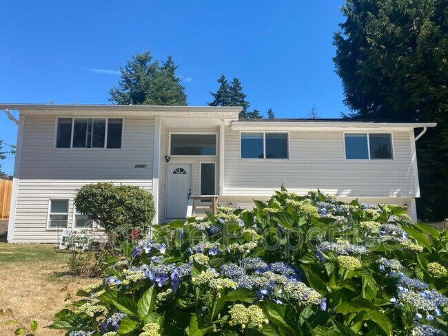 Building Photo - 23901 46th Ave W