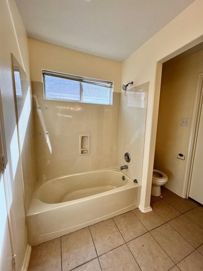 Building Photo - 1522 Glasholm Dr