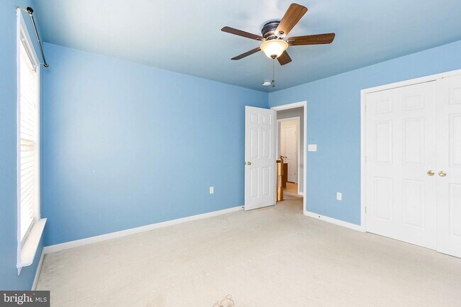 Building Photo - 32 Lofting Ln