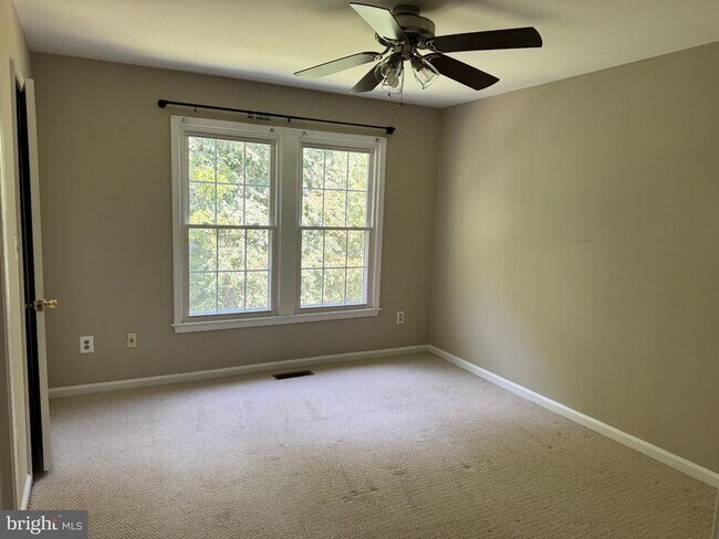 Building Photo - 6064 Clay Spur Ct