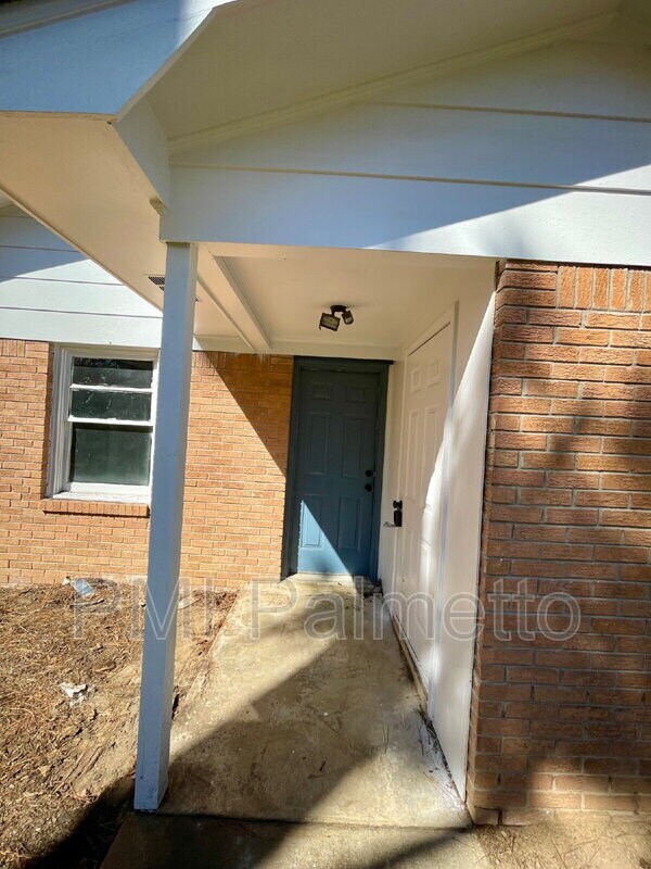 Building Photo - 3730 Hickory St