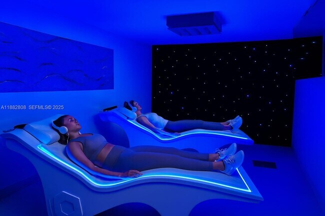 Building Photo - 6799 Collins Ave