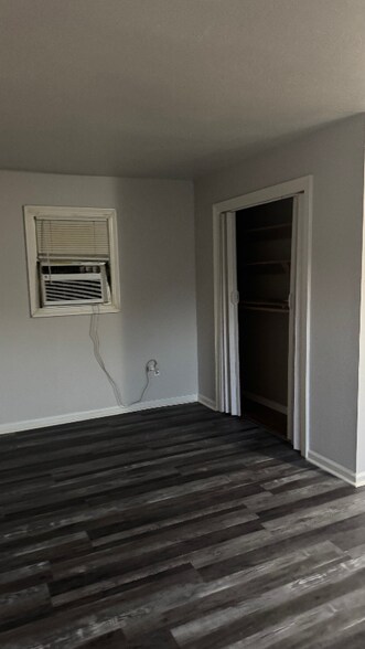 Building Photo - 315 N Claiborne St