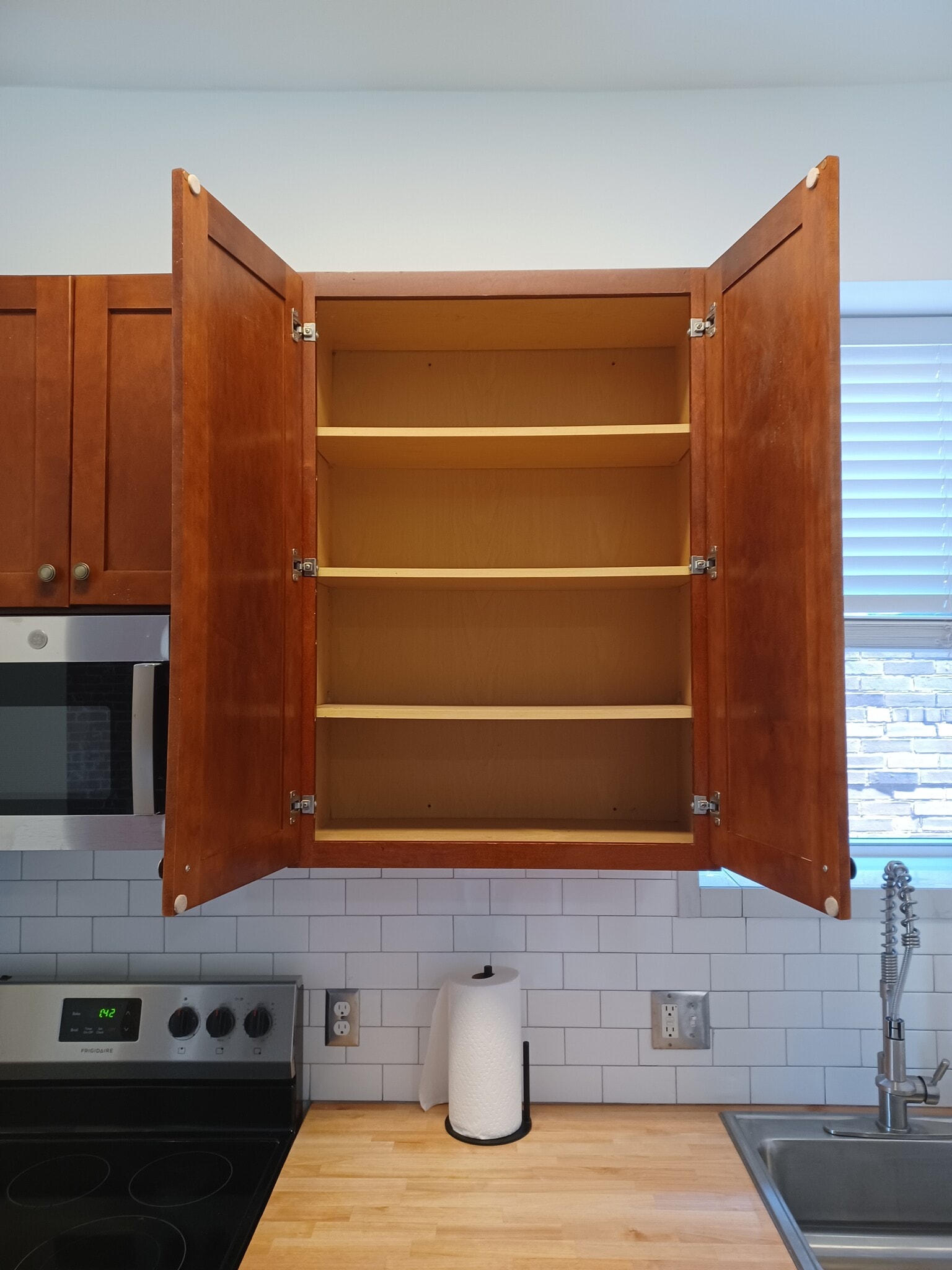Clean Cabinets - 4380 Chouteau Ave