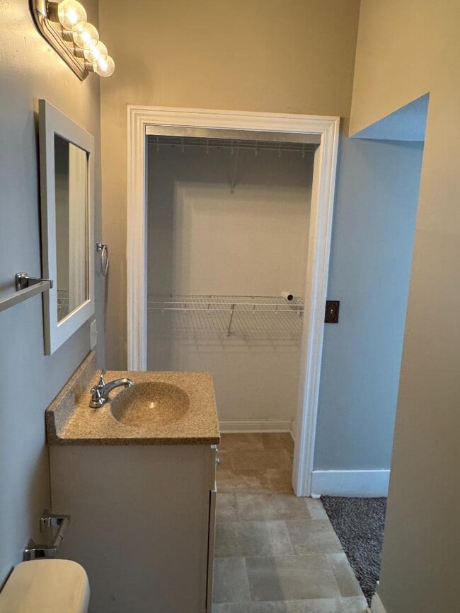 Building Photo - 1610 19th St