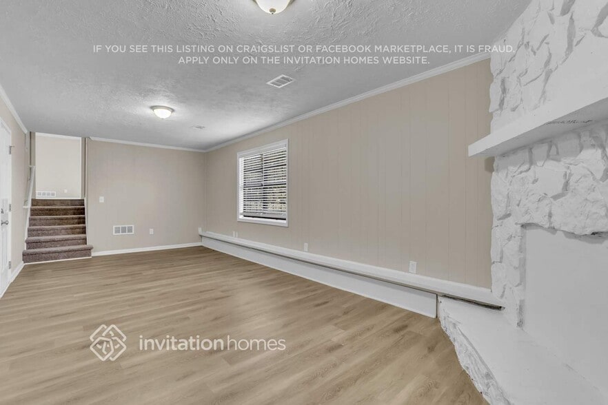 Building Photo - 1990 Branch View Dr