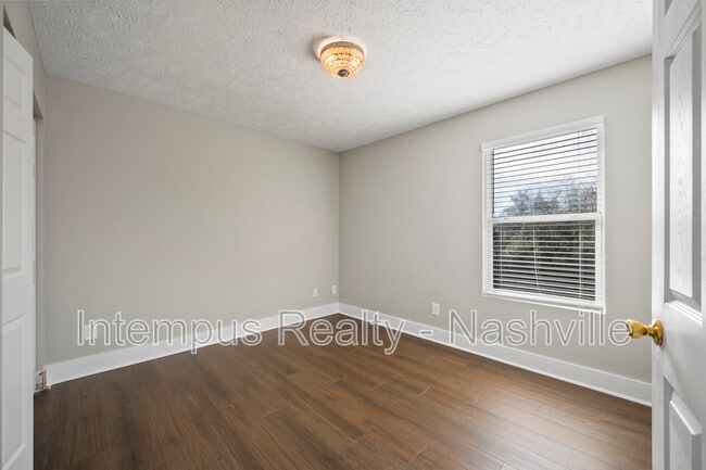 Building Photo - 5856 Monroe Crossing