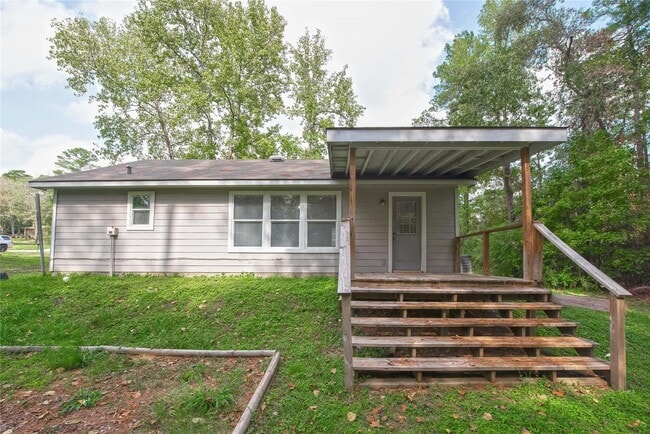 Building Photo - 10680 Royal York Dr