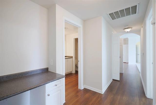 Building Photo - 10505 S I-35 Frontage Rd