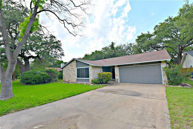 Building Photo - 4604 Pelham Dr