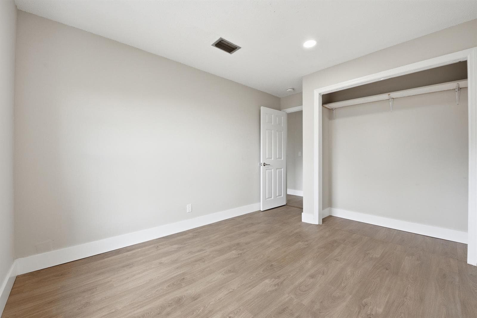 Building Photo - 7318 NW 75th St