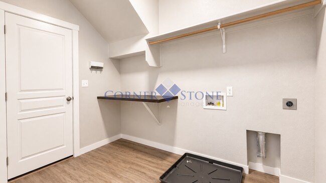 Building Photo - Fantastic Home With No Back Neighbors!