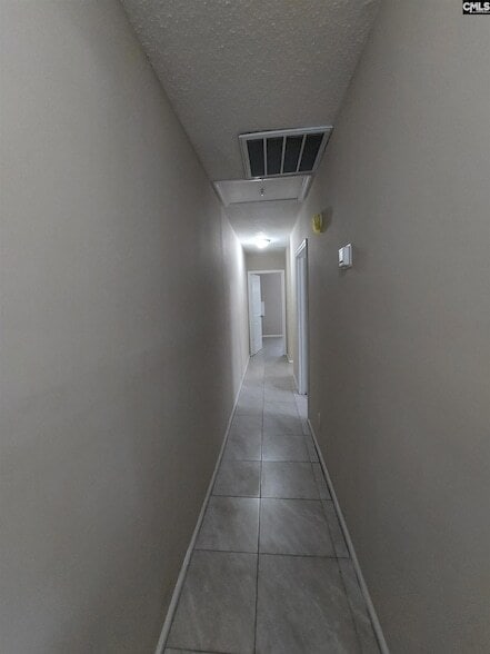 Building Photo - 2006 Heidt St