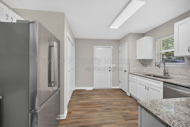 Building Photo - 2712 Fair Oak Ct