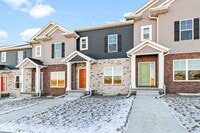 Building Photo - 624 Catherine Dr