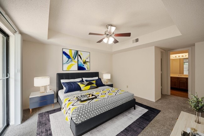 Building Photo - Waterford Place Apartments & Townhomes
