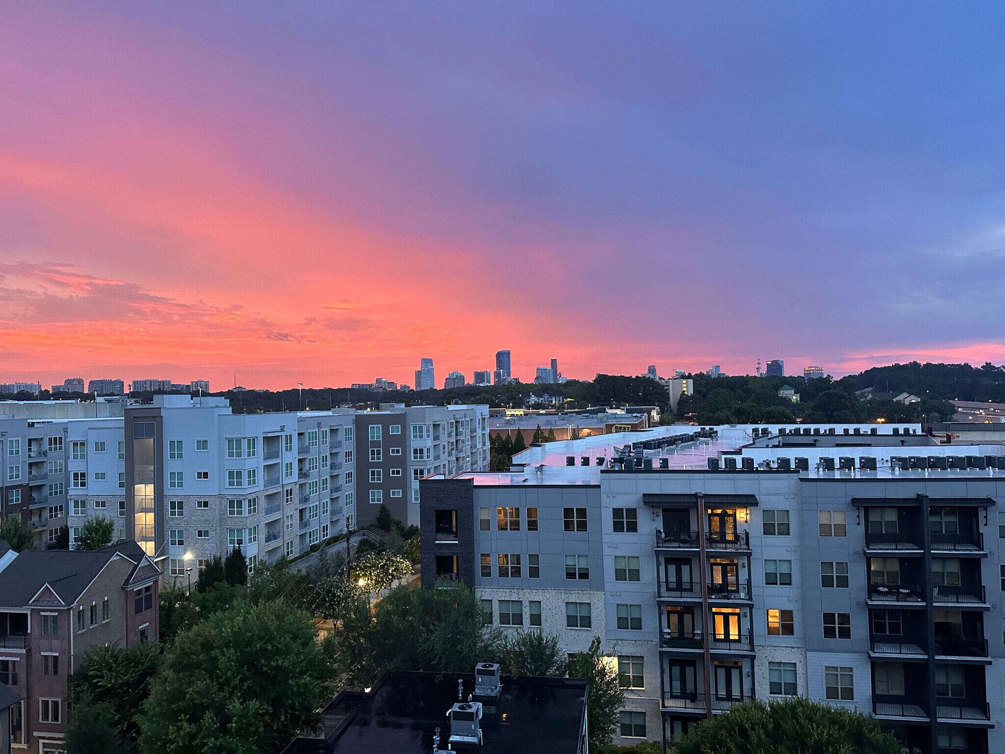 Building Photo - 711 Cosmopolitan Dr NE