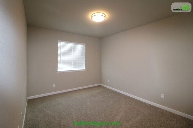 Building Photo - 844 Mission De Oro Dr